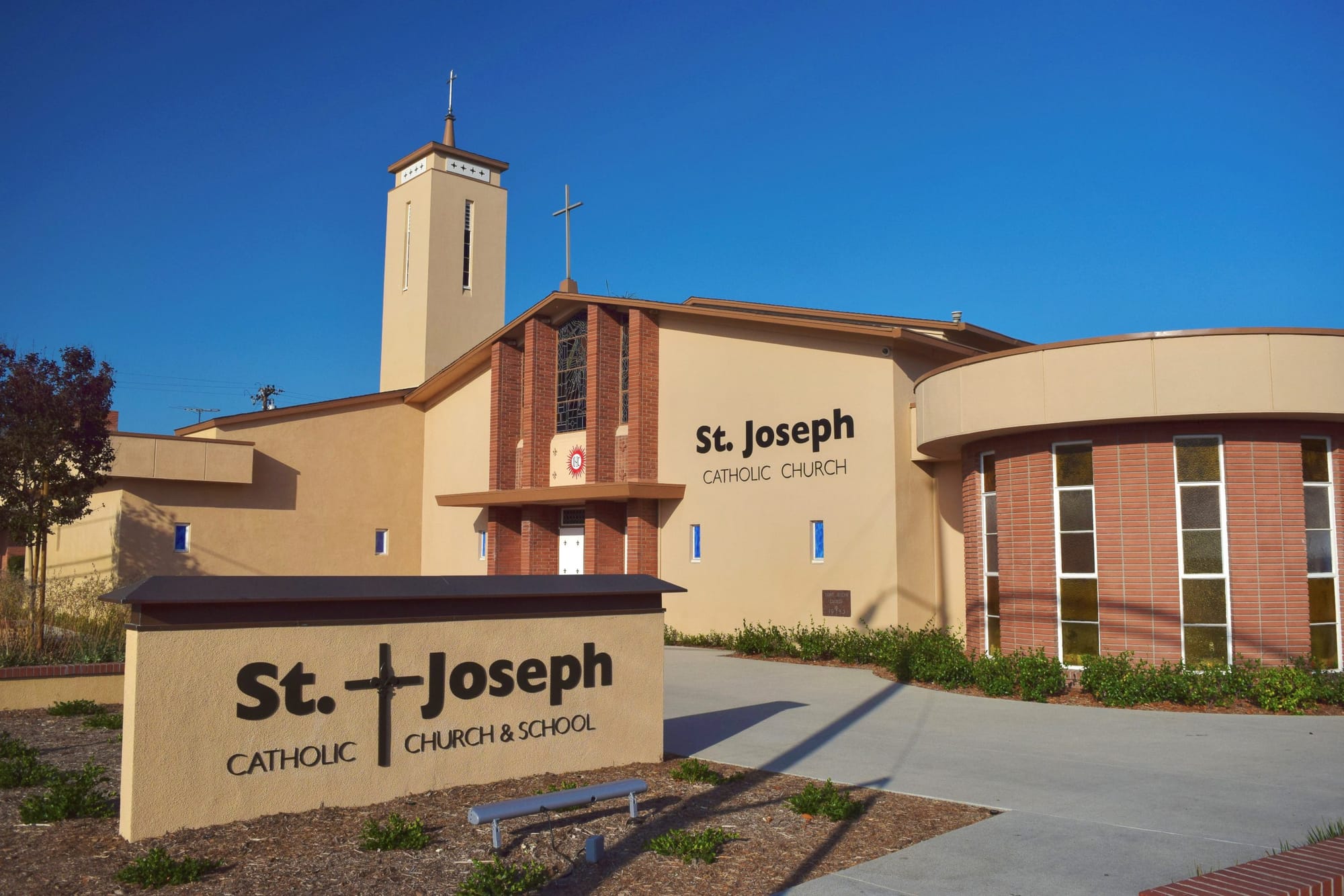 From Adoration to Sunshine Greeters: How St. Joseph Expanded Volunteer Involvement with Unison